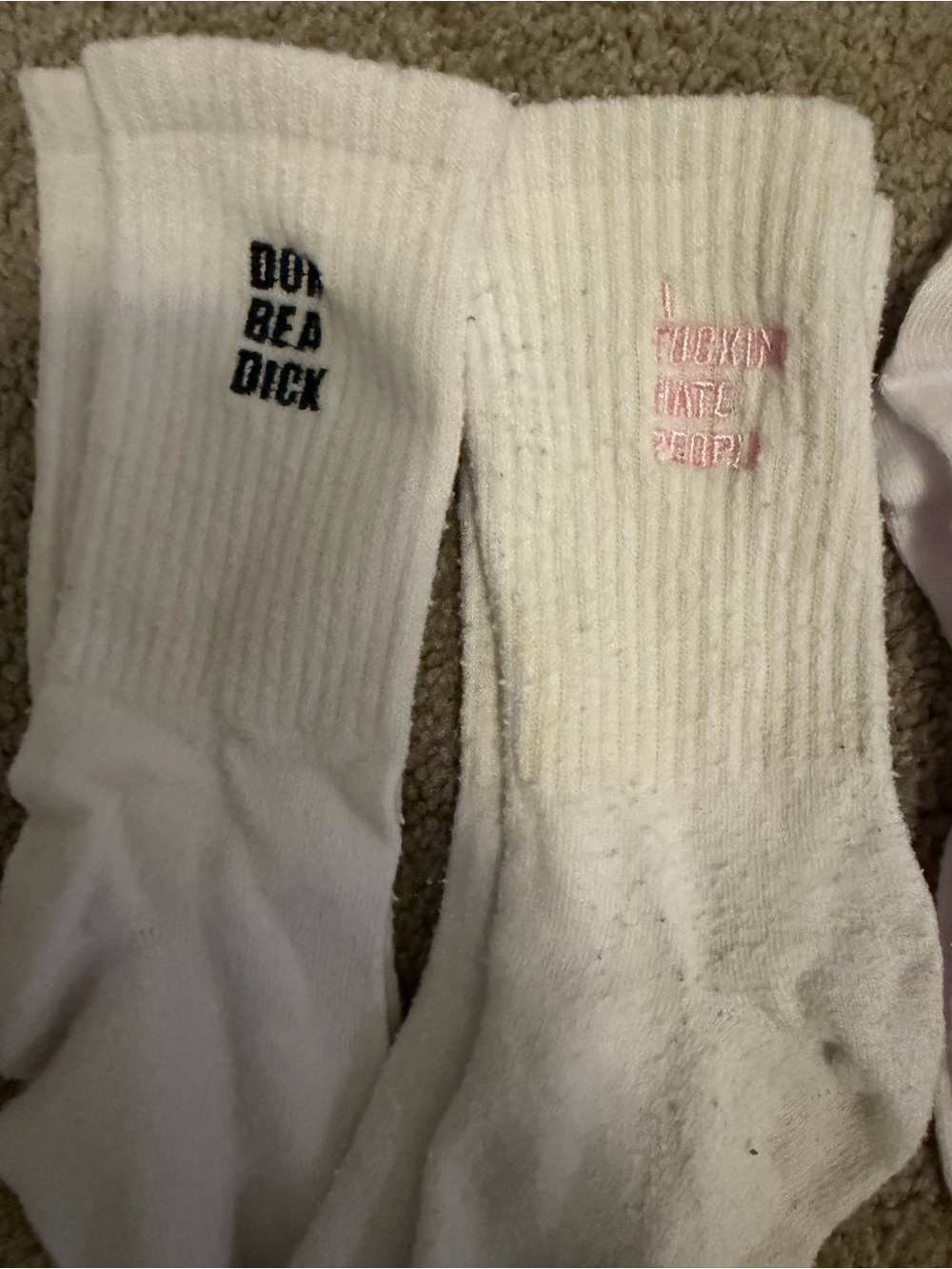 Novelty crew socks, 6 pairs used - Picture 4 of 4